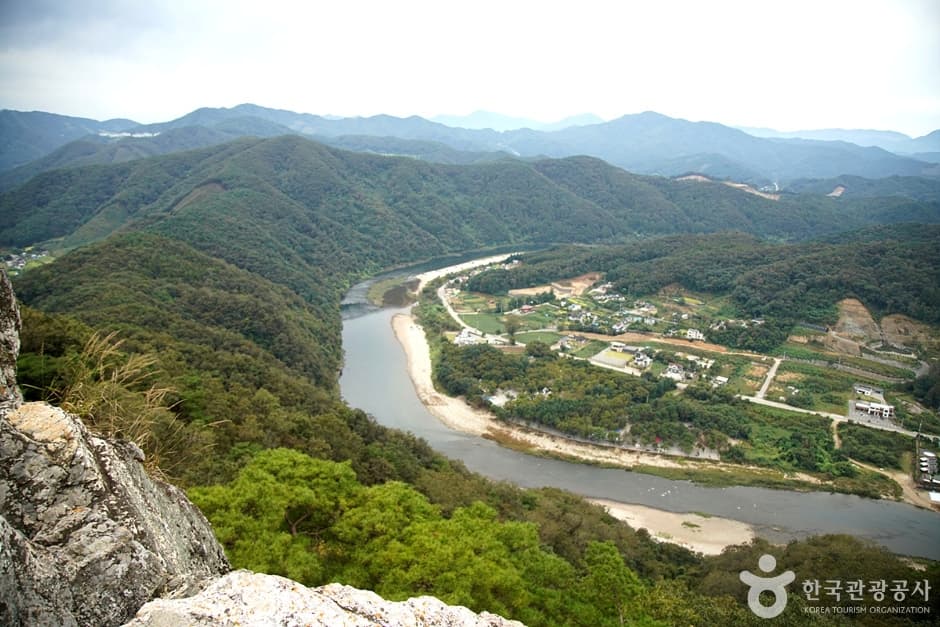 팔봉산(홍천)