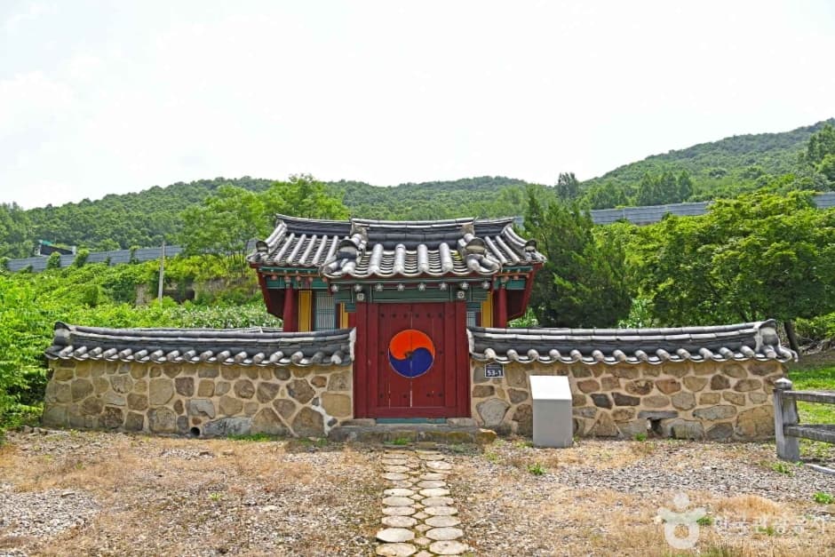위정사
