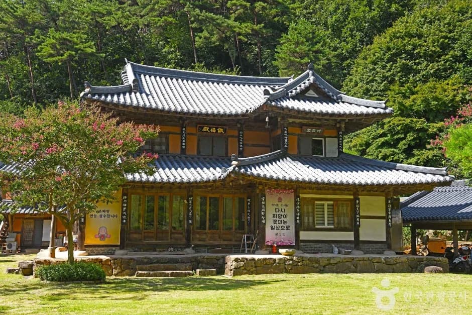 문성암