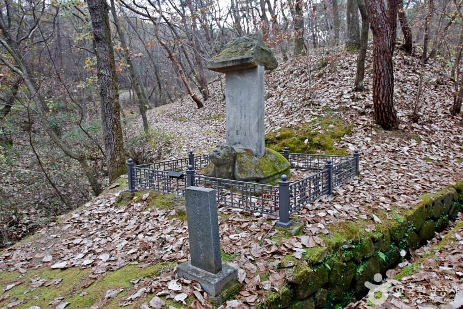 충주 청룡사 위전비