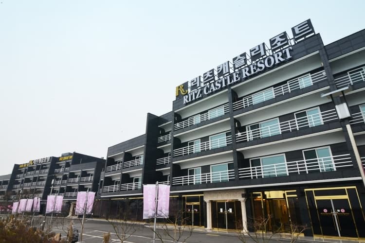 리츠캐슬 리조트